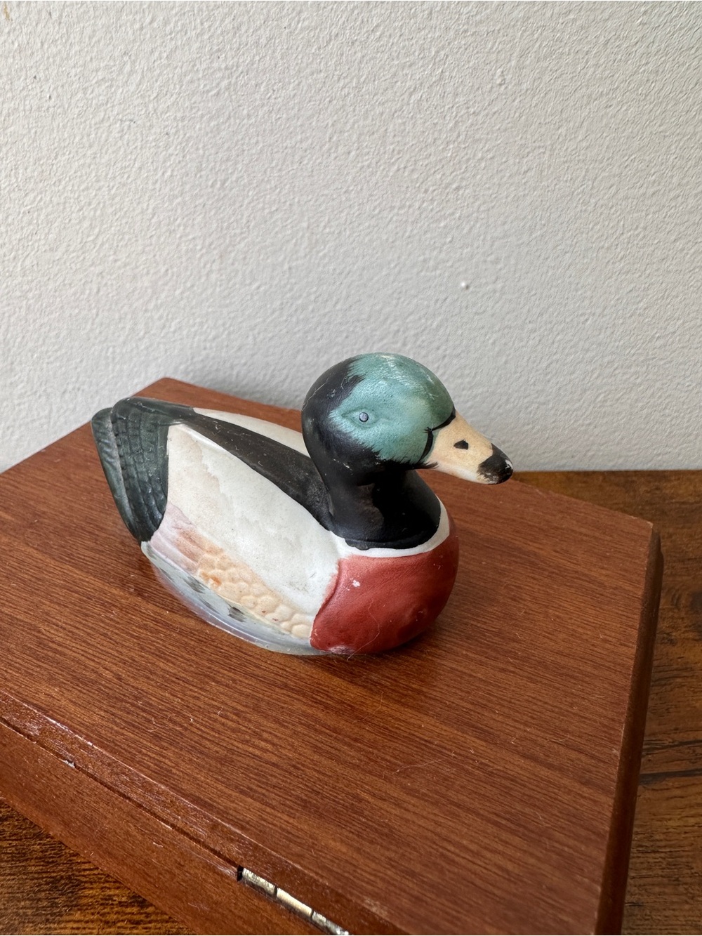 Hand-Painted Wooden Duck Figurine in Green, Black, Red and Cream - Picture 4 of 7